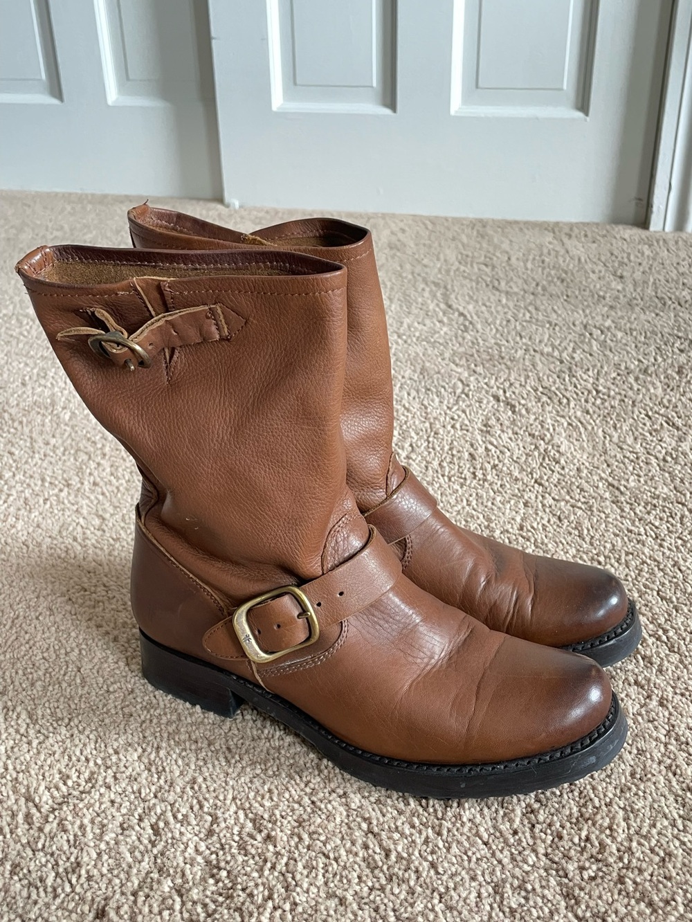 Frye Veronica Harness Boots Women’s 8.5 Cognac Brown Leather